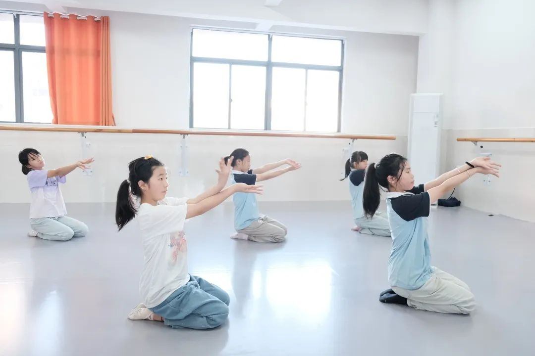 舞蹈2.jpg