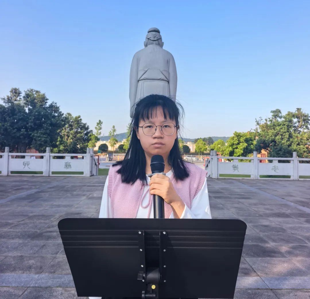刘海艳.jpg